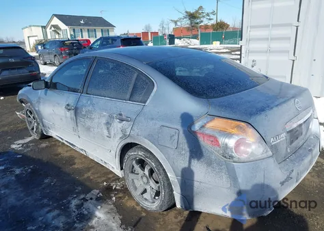 2010 Nissan Altima 2.5 S z USA, uszkodzony, nr VIN 1N4AL2AP5AN539551